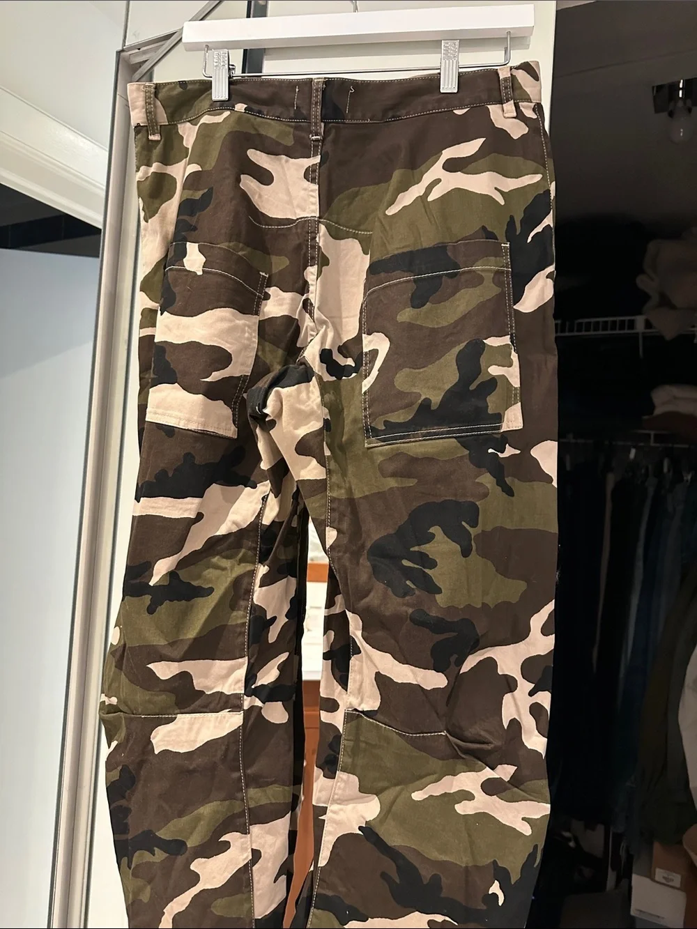Nili Lotan Green & Brown Camo Pant Emerson style name barrel leg - Picture 2 of 5